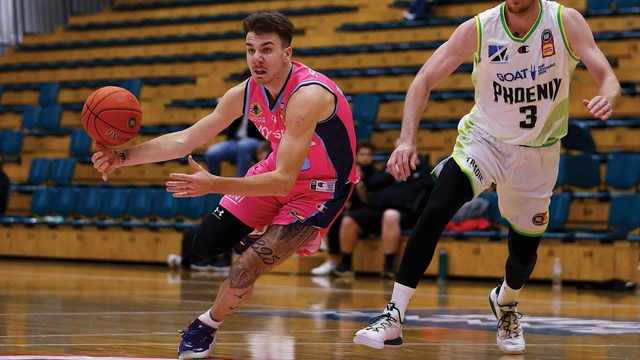 包含法甲倒计时,密尔沃基雄鹿冲刺阶段回应争议,细节引发关注,球迷炸锅,年轻球员得到机会的词条 包含法甲倒计时,密尔沃基雄鹿冲刺阶段回应争议,细节引发关注,球迷炸锅,年轻球员得到机会的词条